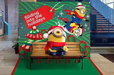 ユニバーサル・スタジオ・ジャパンのオフィシャルホテル ホテル ユニバーサル ポート、ホテル ユニバーサル ポート ヴィータにて パークの人気者、ミニオンたちがクリスマスの装い