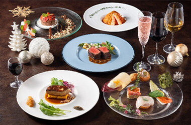 クリスマスディナー、特別な2日間、12月24日・25日に開催